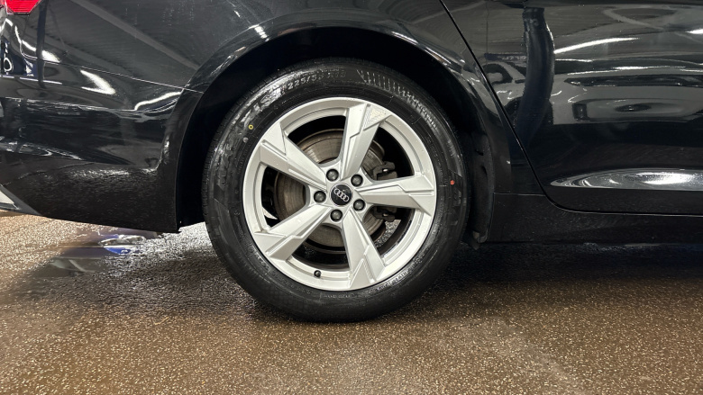 Audi A6 40 TFSI Sport 4dr S Tronic Petrol Saloon